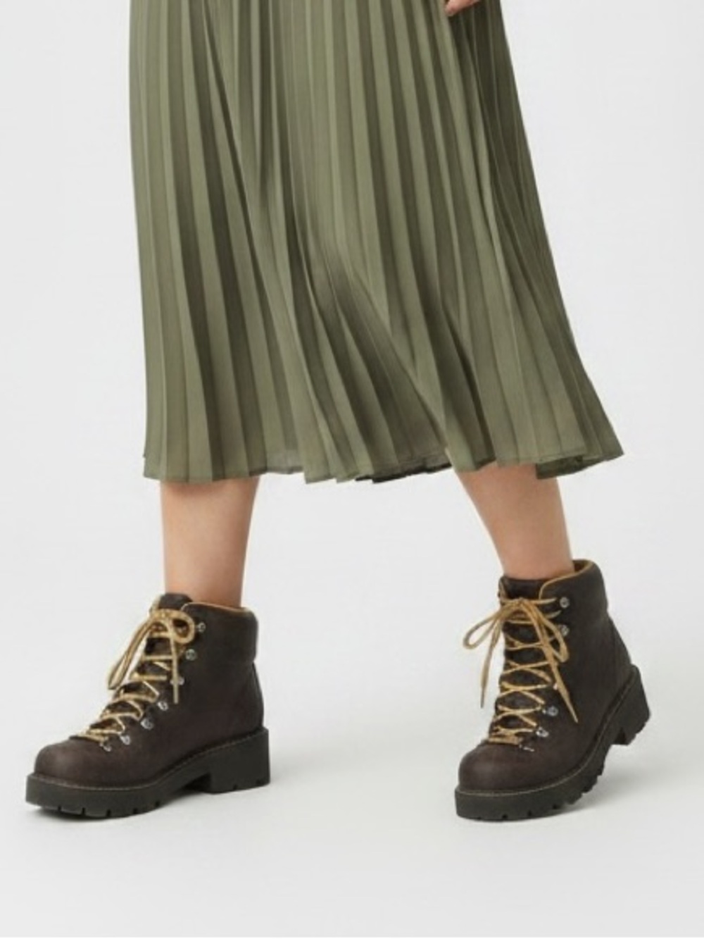 American Eagle Outfitters Brown Leather Lace-Up Platform Boots